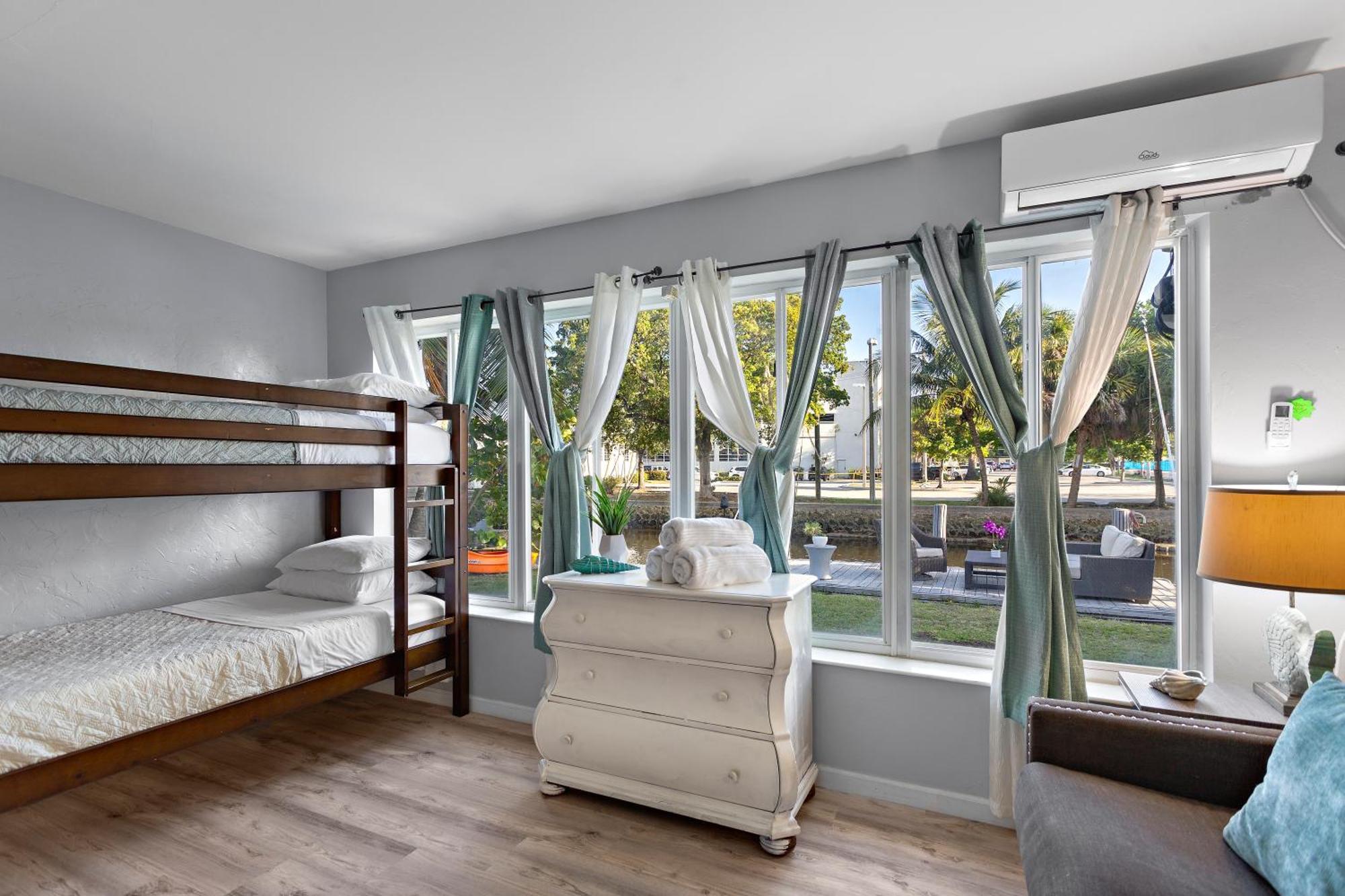 Riverwalk Villa I Private Dock & Hot Tub Fort Lauderdale Exteriör bild