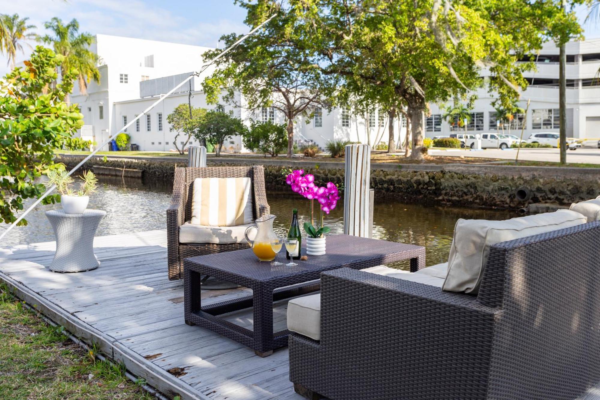 Riverwalk Villa I Private Dock & Hot Tub Fort Lauderdale Exteriör bild